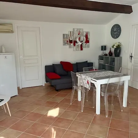 Holiday home La Ptite Maison En Provence